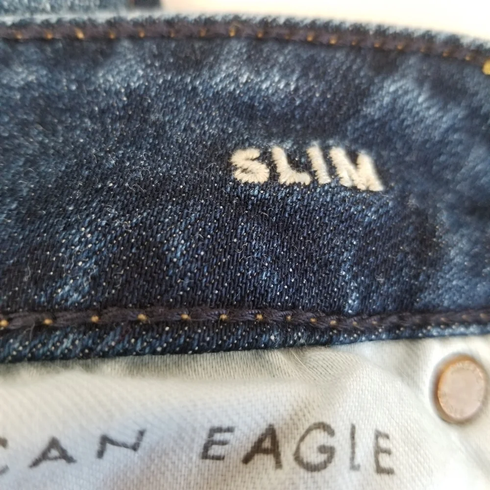 American Eagle Slim Jeans 28/30 NWOT